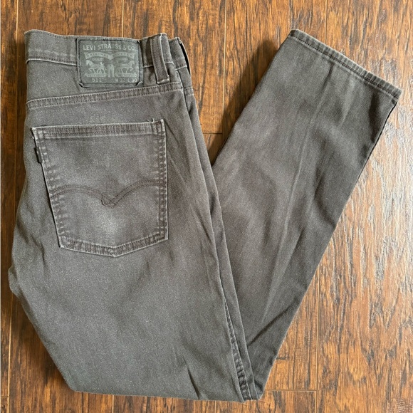 Levi's Other - Men’s LEVI 511 Jeans - excellent condition! 32x30